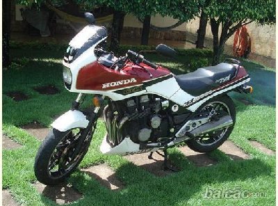 moto holliwood.jpg
