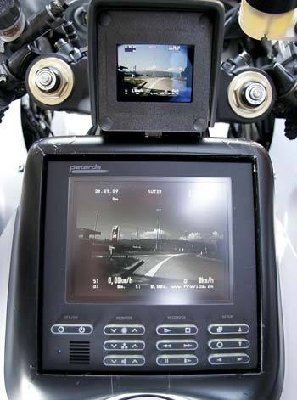 Policia romena-4.jpg